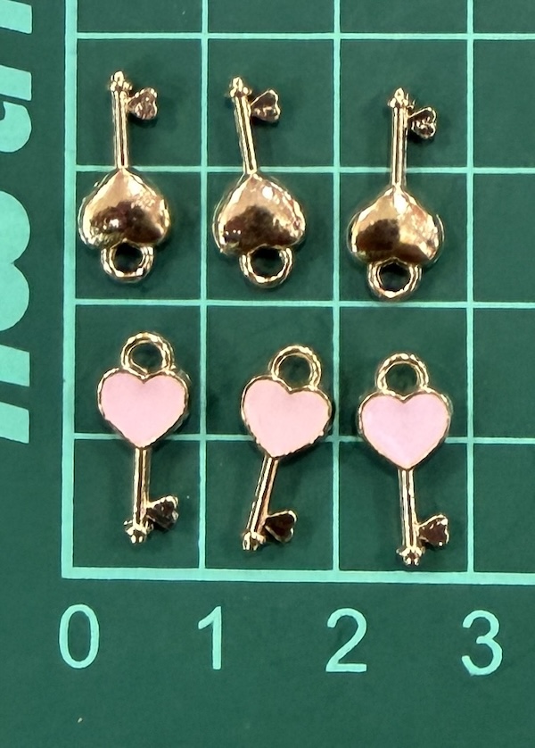 Charm Key Pink